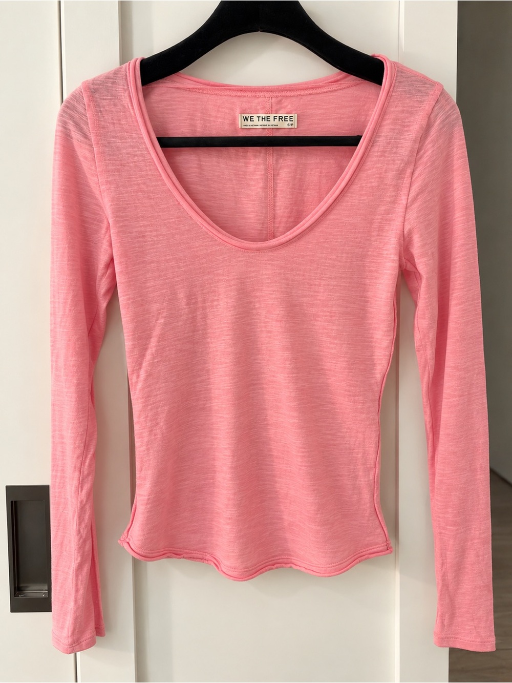 We The Free Soft Pink Long Sleeve Scoop Neck Tee